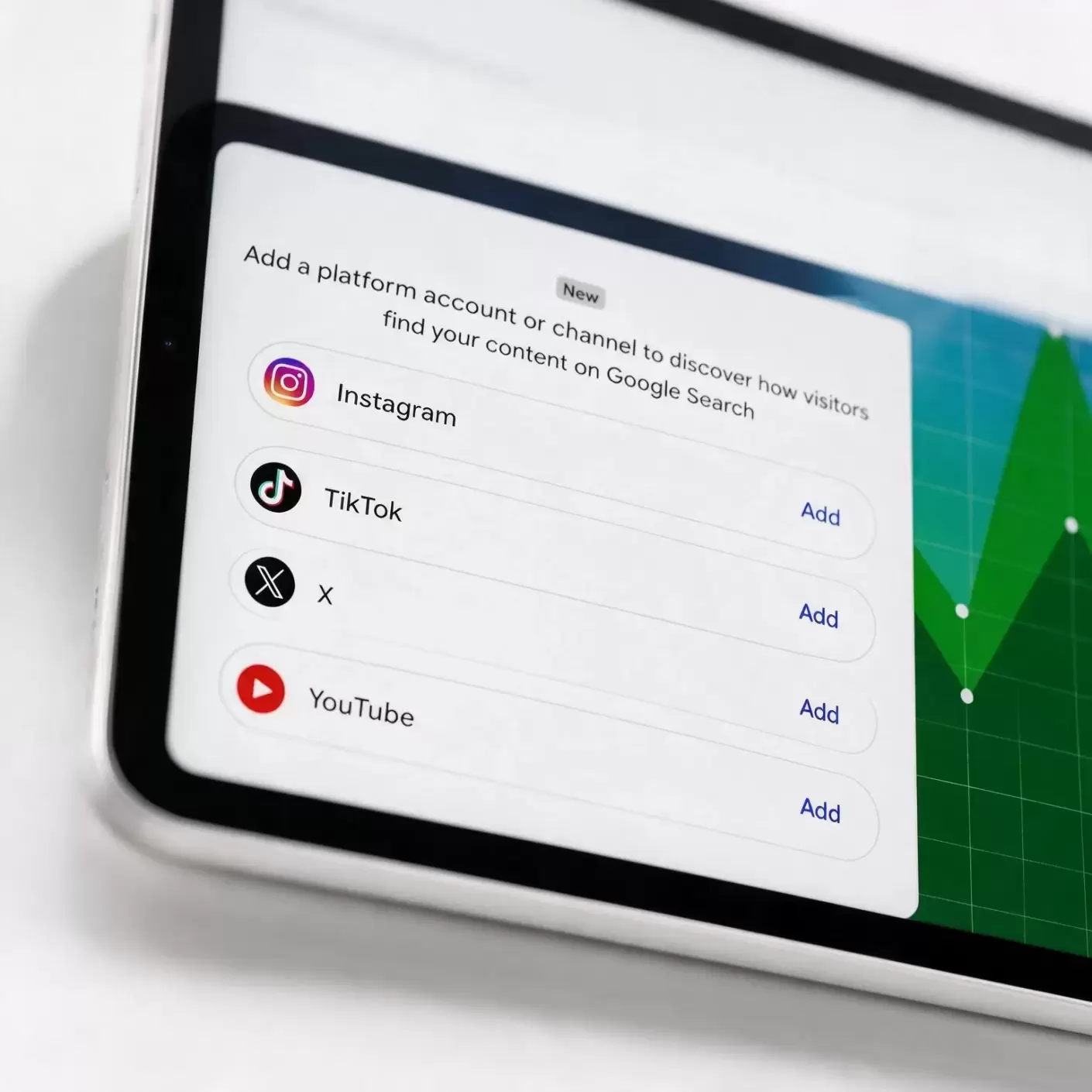 Google Search Console: how to analyse social media performance in search